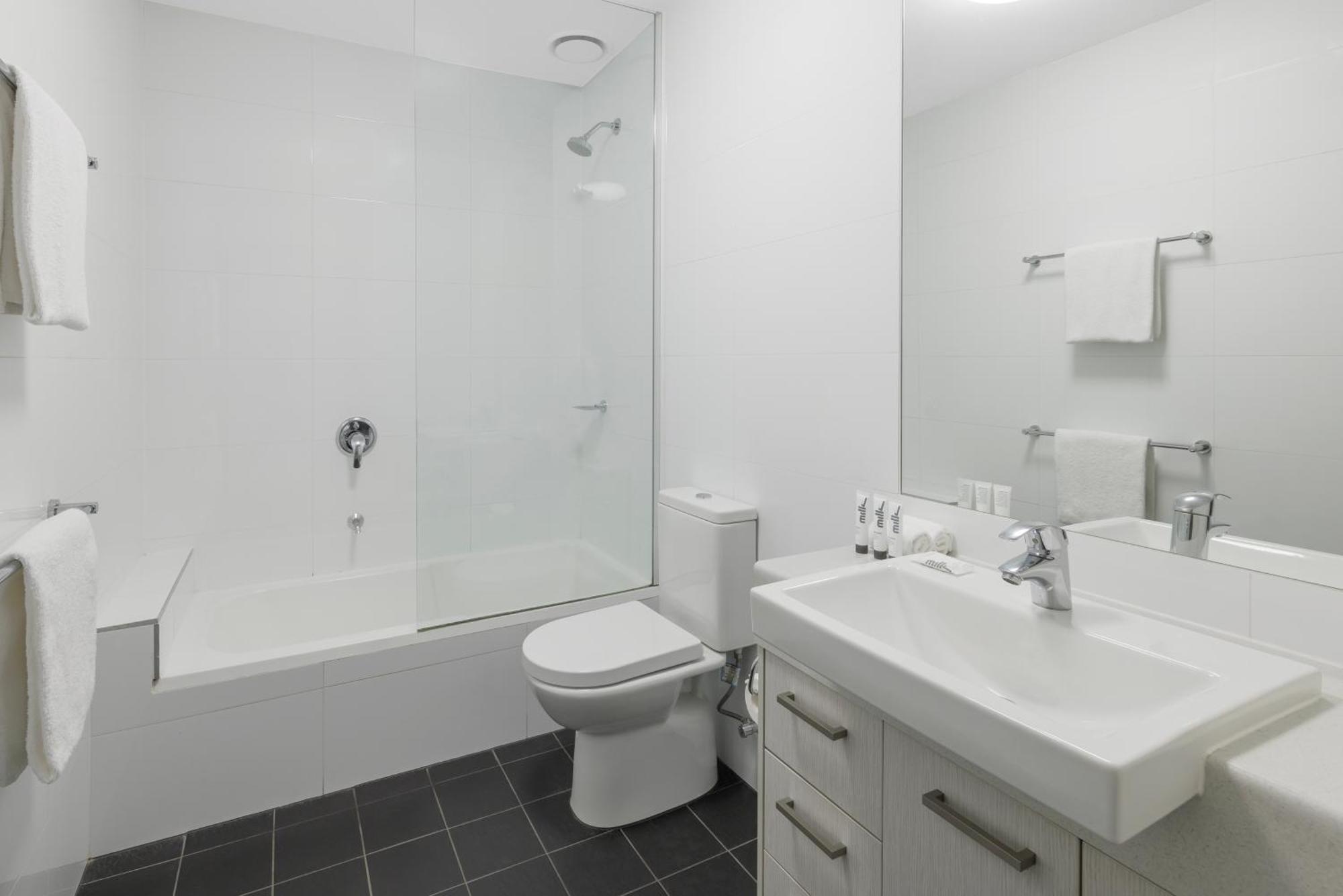 Quest Werribee Aparthotel Ngoại thất bức ảnh